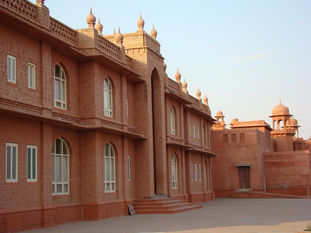 Hotel Gaj Kesri, Bikaner Exterior foto